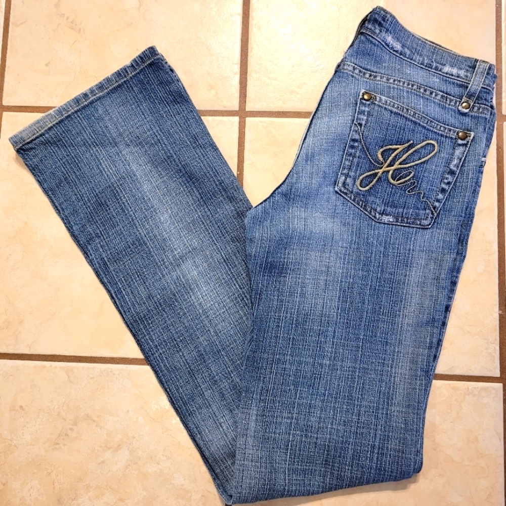 EUC- FABULOUS ITALIAN JETLAG STRAIGHT LEG DISTRESSED JEANS